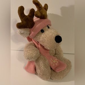 1999 vintage Commonwealth plush reindeer